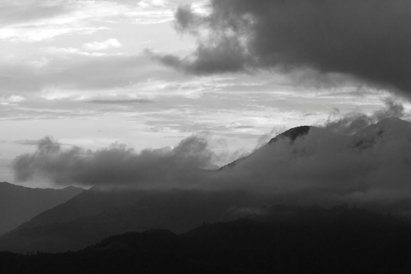cloudy_mountains.jpg